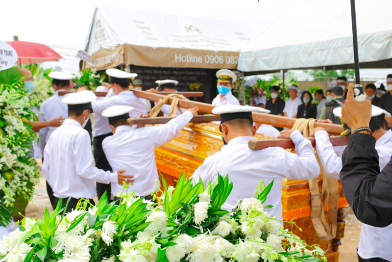 Dịch vụ an táng trọn gói tại Sài Gòn Thiên Phúc đảm bảo lễ an táng được tổ chức đầy đủ nghi thức và đúng quy trình.