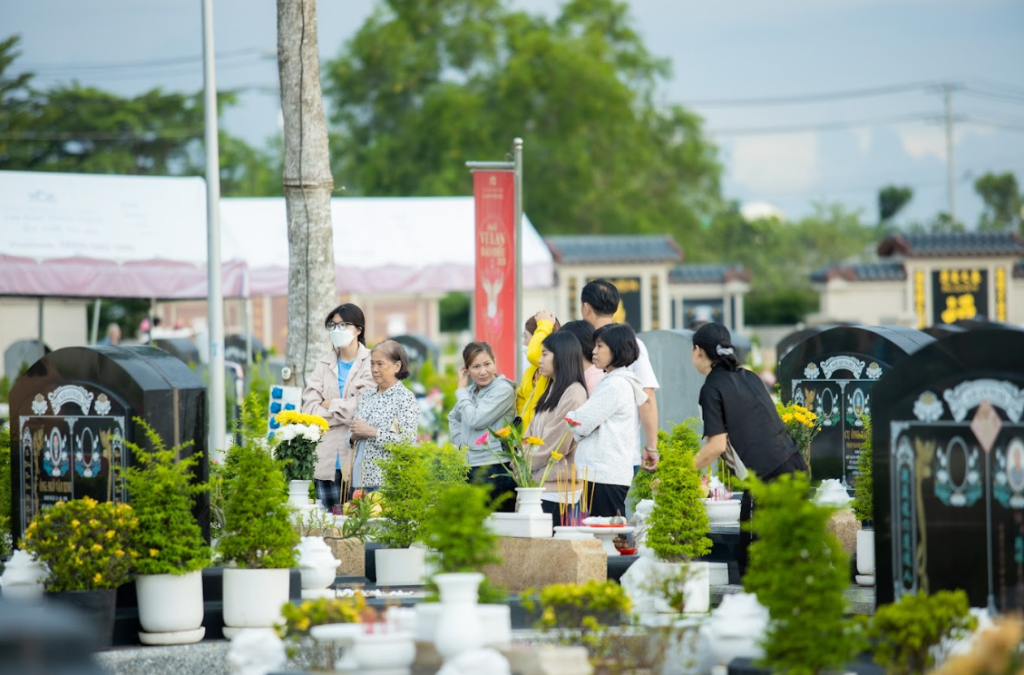 Top những nghĩa trang đẹp gần TPHCM