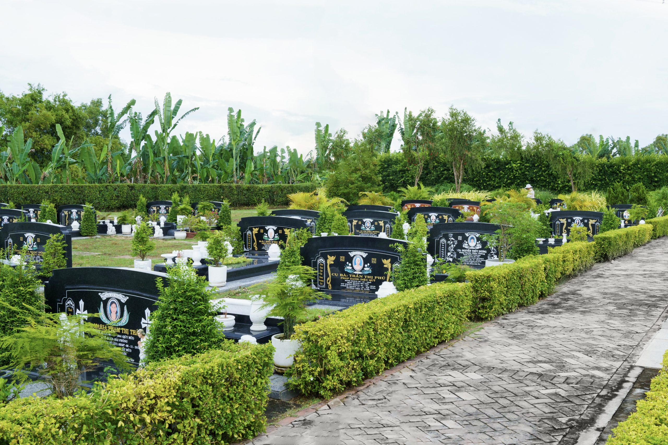 Hướng dẫn chọn đất chôn cất cho người quá cố