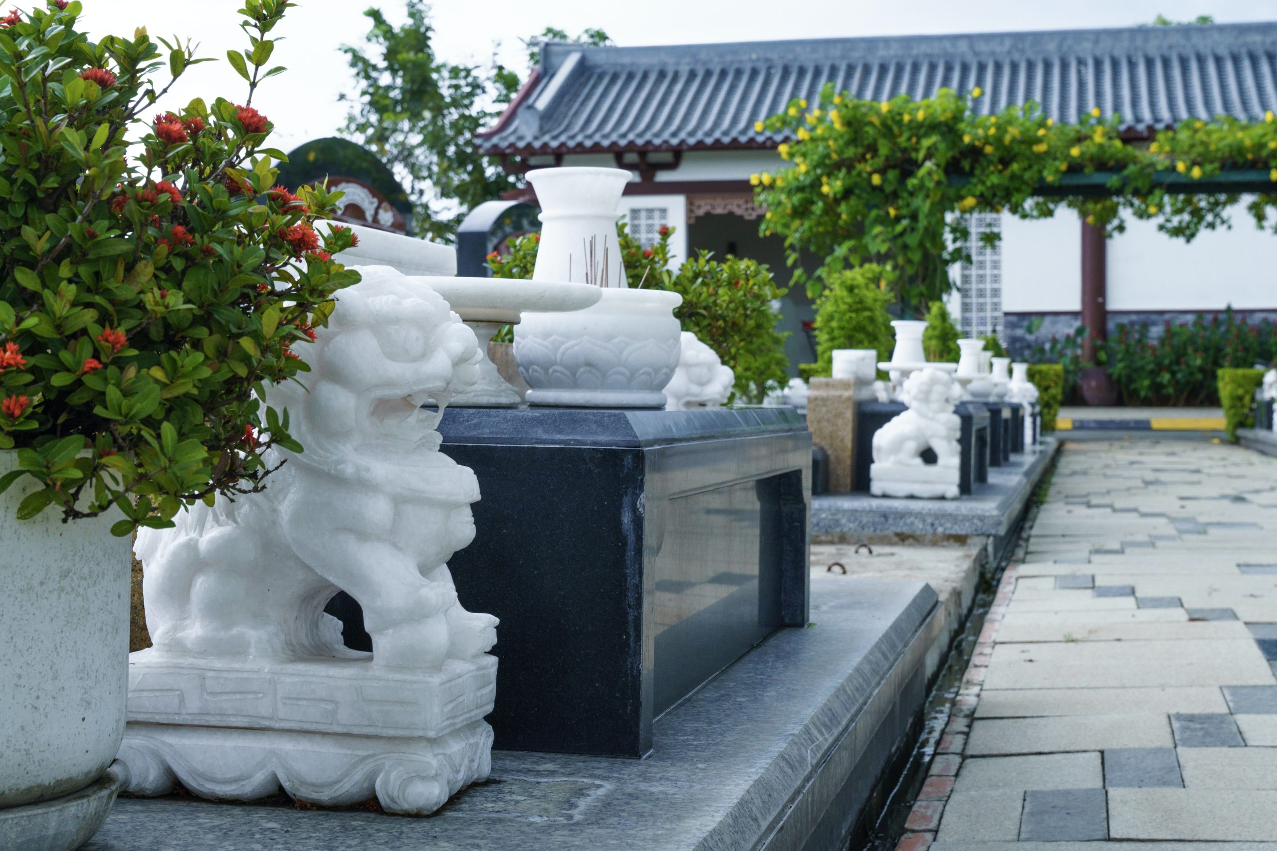 Những lời khuyên khi xây mộ cho người chết