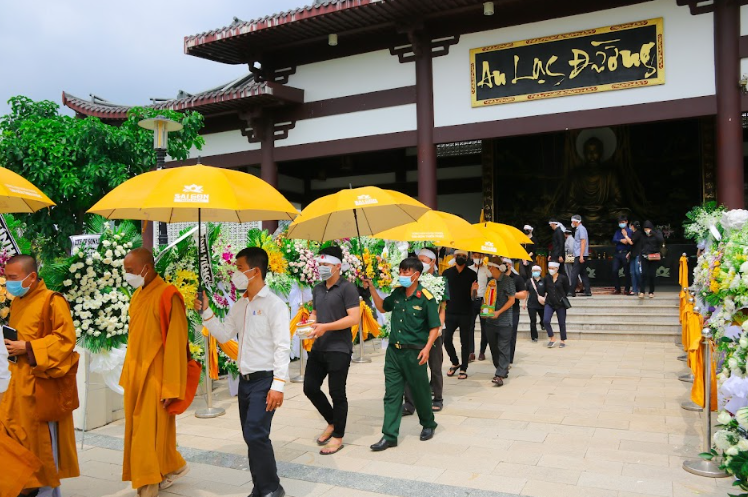 Hiểu về mai táng và cải táng – Những điều cần biết để chu toàn hậu sự cho người thân