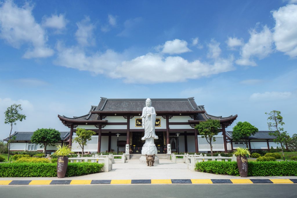 LÀM THẾ NÀO ĐỂ CHO NGƯỜI THÂN CỦA BẠN AN NGHỈ VĨNH HẰNG NHƯNG KHÔNG CÔ ĐƠN?