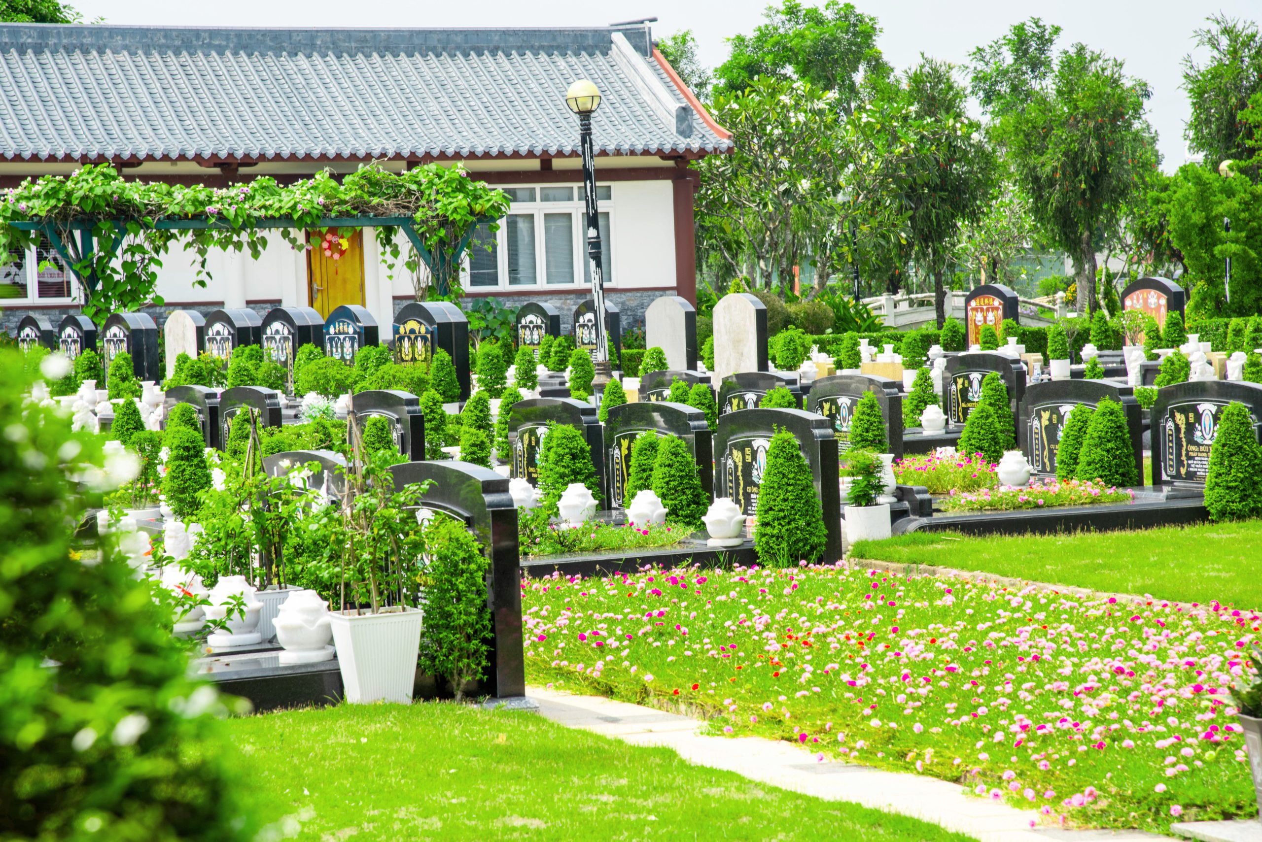 mộ phần tại sài gòn thiên phúc