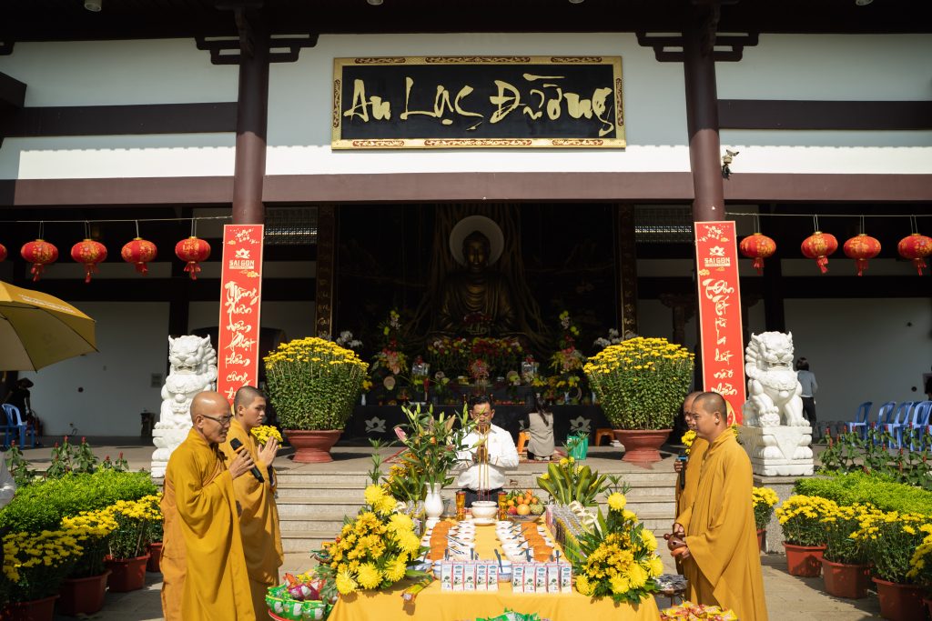 Lễ Cũng Tảo Mộ diễn ra vào 9h00 sáng ngày 25 tháng Chạp (16/01/2023) tại Sài Gòn Thiên Phúc