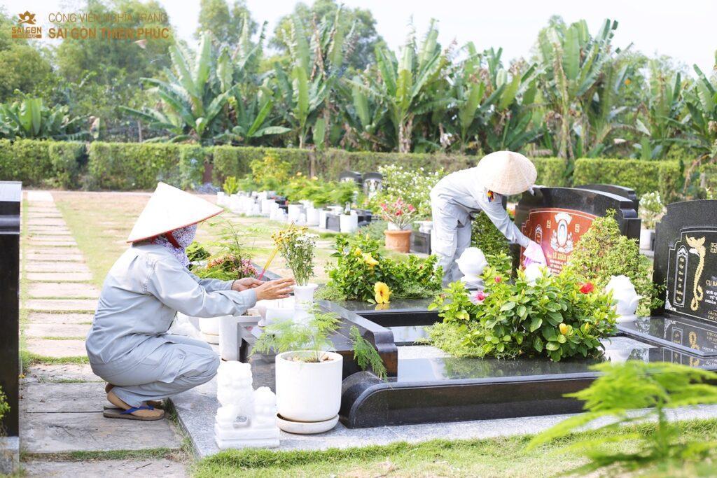 Bảng giá đất nghĩa trang trọn gói đã bao gồm nhiều dịch vụ tiện ích tại Sài Gòn Thiên Phúc