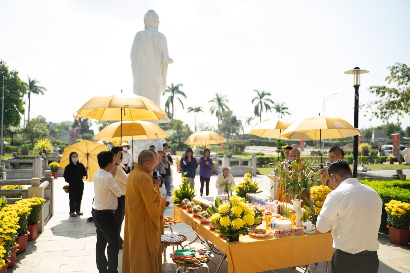 Có rất nhiều nghi lễ tâm linh được tổ chức tại Nghĩa Trang Sài Gòn Thiên Phúc