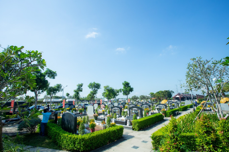 Công viên Nghĩa trang Cao Cấp Sài Gòn Thiên Phúc chính là một trong những mô hình tiêu biểu, được hàng trăm ngàn gia đình tin tưởng lựa chọn trong suốt hơn một thập kỷ qua.