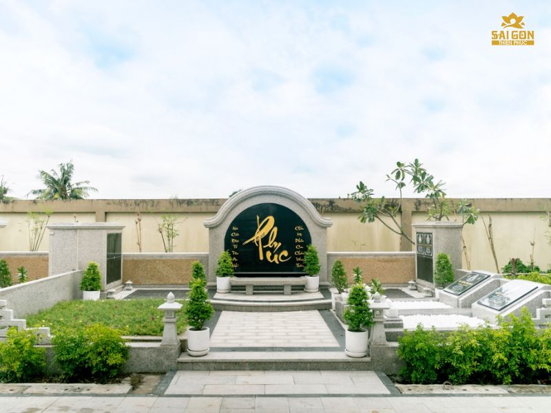 Khám phá mộ gia tộc tại Sài Gòn Thiên Phúc