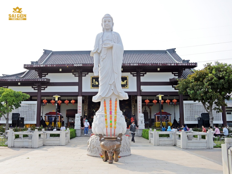 từ thiện cùng cha mẹ