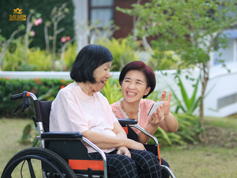 tình mẫu tử